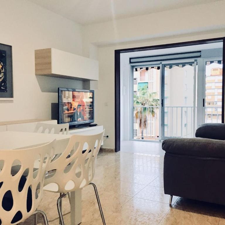 Apartamento en playa Gandia con piscina y parking - Apartamento de 2 dormitorios - 1