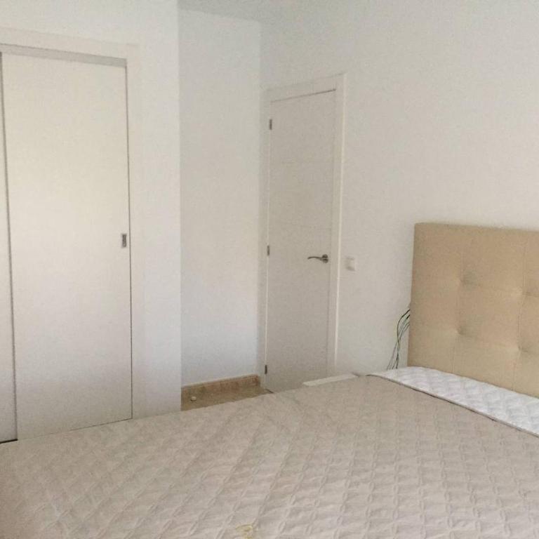 Apartamento en playa Gandia con piscina y parking - Apartamento de 2 dormitorios - 23