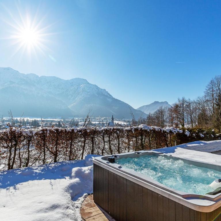 Luxus Ferienhaus Salzburg Chalet mit Pool, Sauna, Whirlpool, Kamin - Chalet mit 2 Schlafzimmern - 6