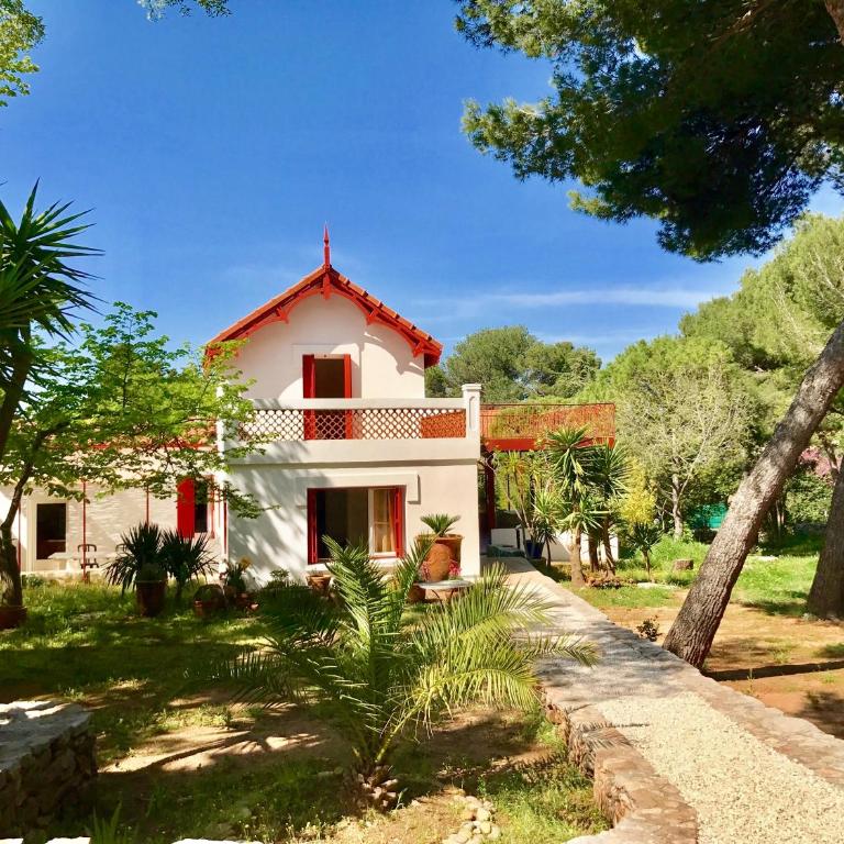 Villa de Charme sur la Corniche - Villa - Côté Plage - 1