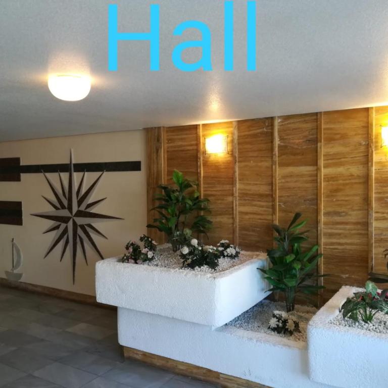 Amplio Apart, Piscina y 2 Parkings, de temporada - Apartamento - 20