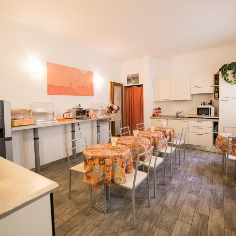 Bed & Breakfast Camollia - Camera Matrimoniale Economy - 1