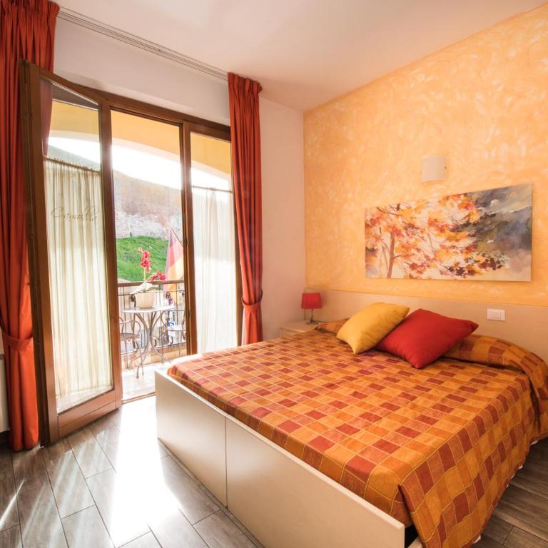 Bed & Breakfast Camollia - Camera Matrimoniale - 6