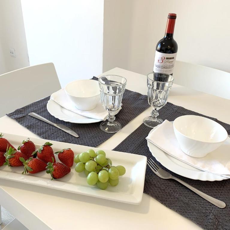 Apartamento con magníficas vistas -WIFI- Aire Acondicionado - Apartamento con balcón - 6
