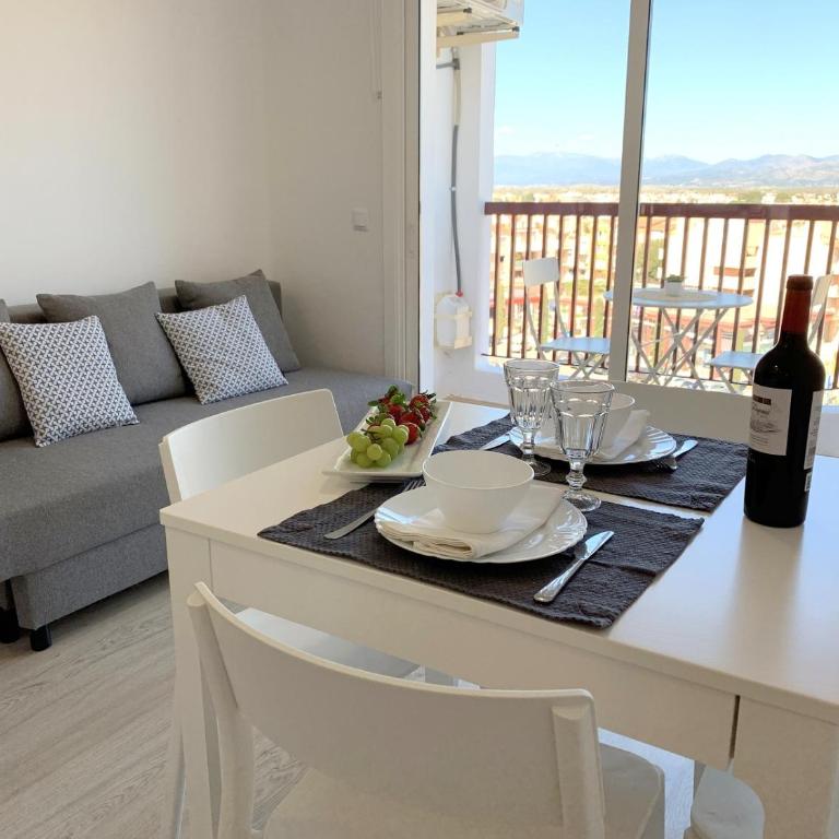 Apartamento con magníficas vistas -WIFI- Aire Acondicionado - Apartamento con balcón - 5