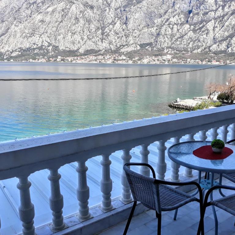 Apartments Popovic - Studio with Balcony and Sea View (4 Adults) - 4