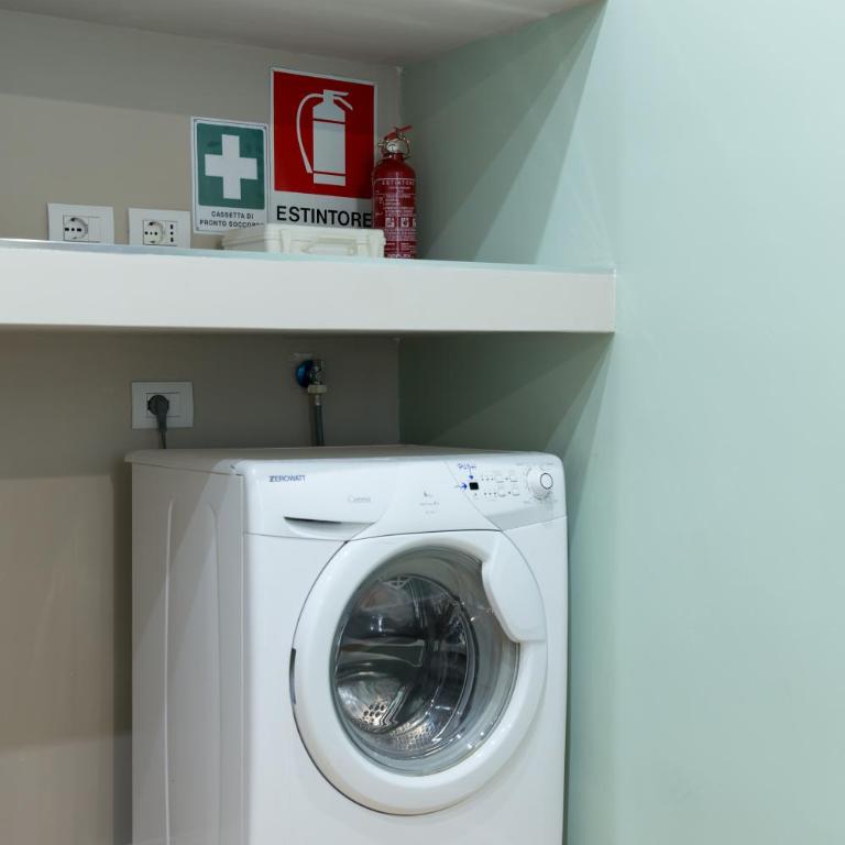 Beautiful apartment in San Giovanni close to Colosseo - Appartamento - 35