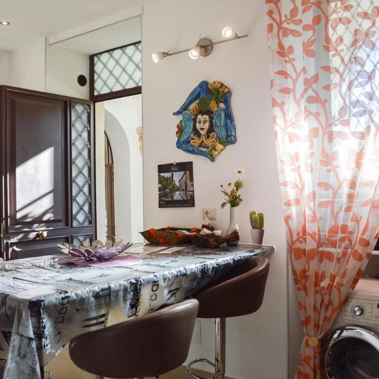 Casa Alcalà Deluxe - Superior Three-Bedroom Apartment - 22