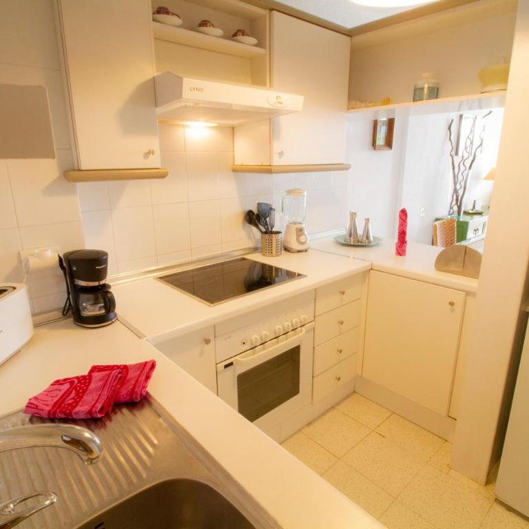 MEDANO4YOU Red Square Dream Holiday Home - Apartamento de 1 dormitorio - 11