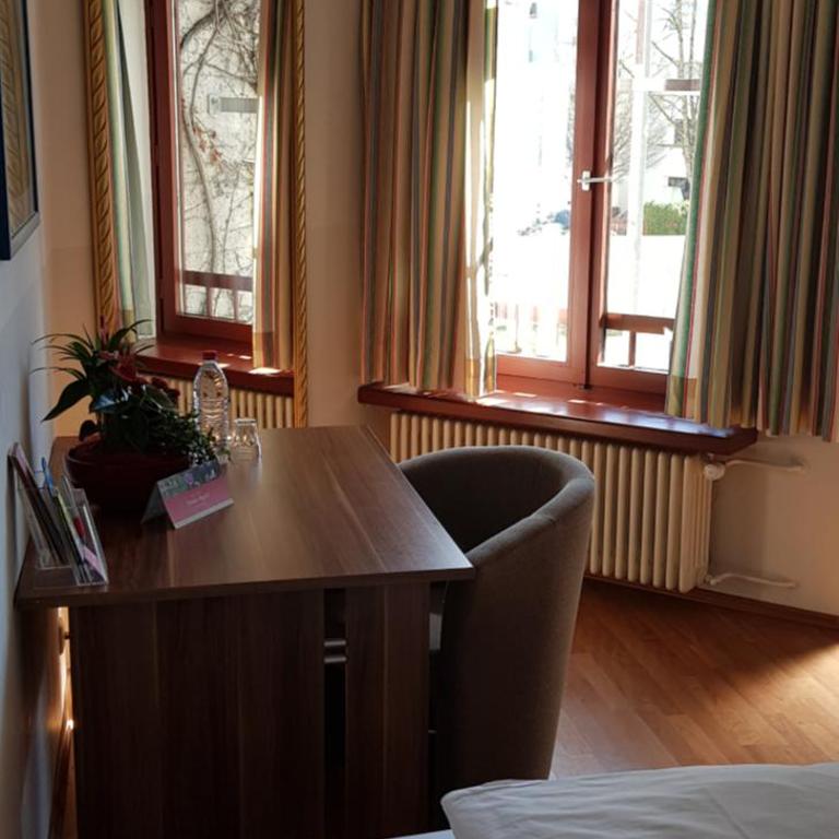 Central Hotel-Apart München - Deluxe Einzelzimmer - 13