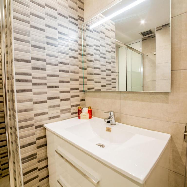 Un dormitorio en Playa de las Américas - Apartamento de 1 dormitorio - 11