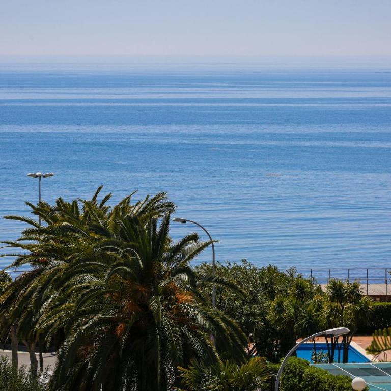Tropicana Planet Costa Dorada - Apartamento - 18