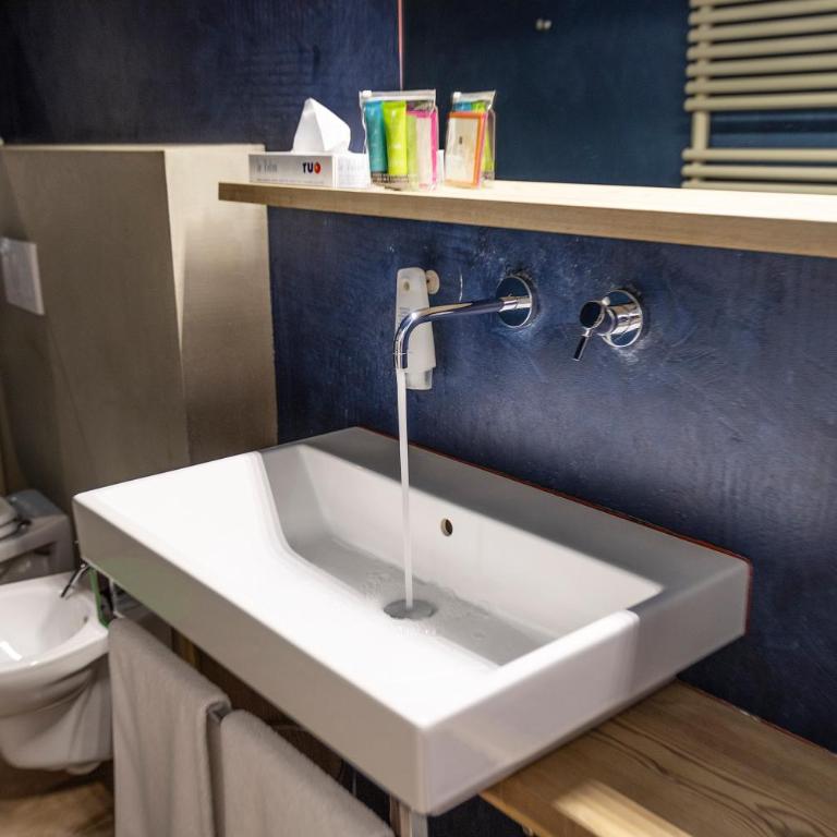 Ambienthotel PrimaLuna 3S - Suite Fronte Lago con 2 Camere da Letto - 3