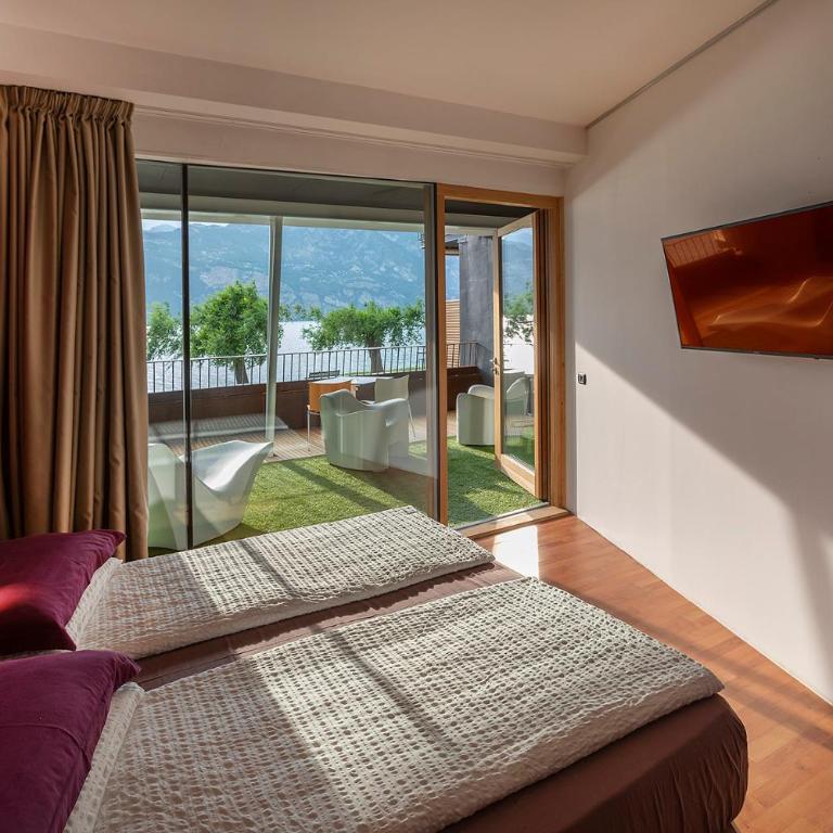 Ambienthotel PrimaLuna 3S - Suite Fronte Lago con 2 Camere da Letto - 14