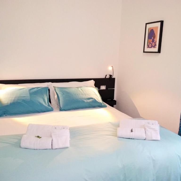 Casa Italiano - BestBnB Garbatella - Camera Tripla con Bagno Privato - 3