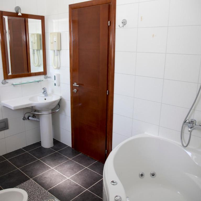 Hotel Bristol - Suite - 3