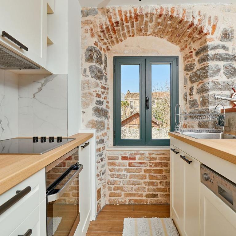 Villa Emily - Apartment with Sea View - 9