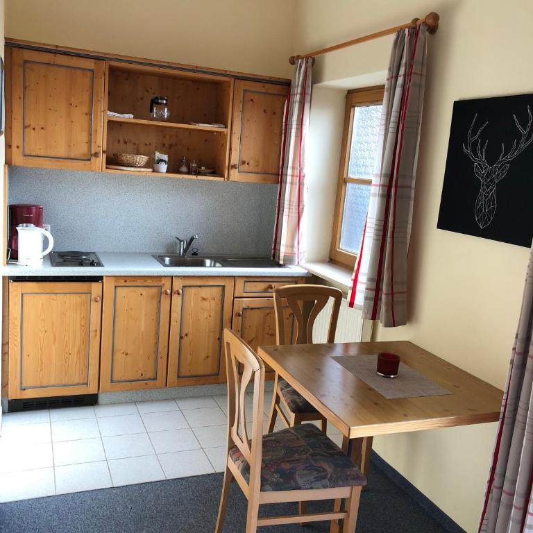 Landhaus Sonnenbichl - Superior Studio-Apartment mit Bergblick - 5