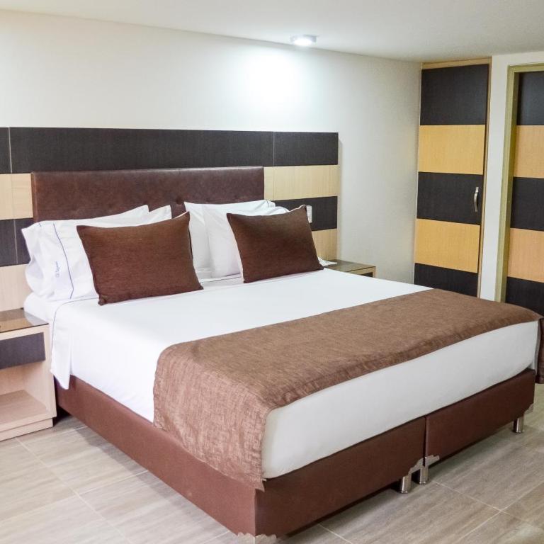 Hotel Parque 70 - Double Room - 6