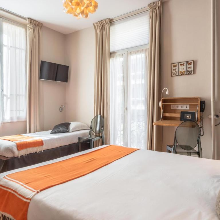 Hôtel de charme CECIL - Chambre Triple - 9