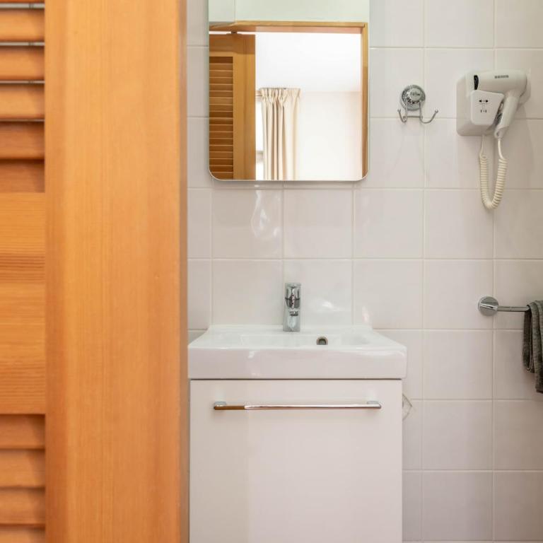 Hôtel de charme CECIL - Chambre Triple - 5