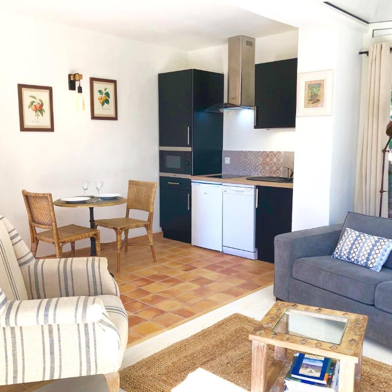 B&B La Badelle - Appartement - Rez-de-Chaussée - 4