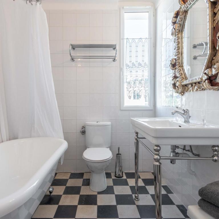 Hôtel de charme CECIL - Chambre Double Supérieure avec Baignoire - 5
