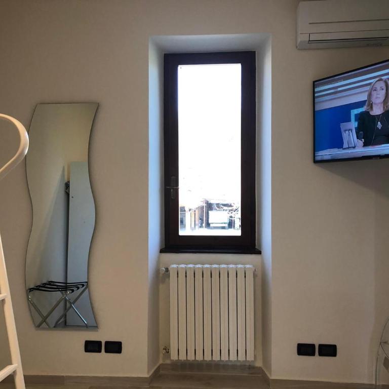 L' Antica Corte Lazzago - Appartamento con 2 Camere da Letto - 11