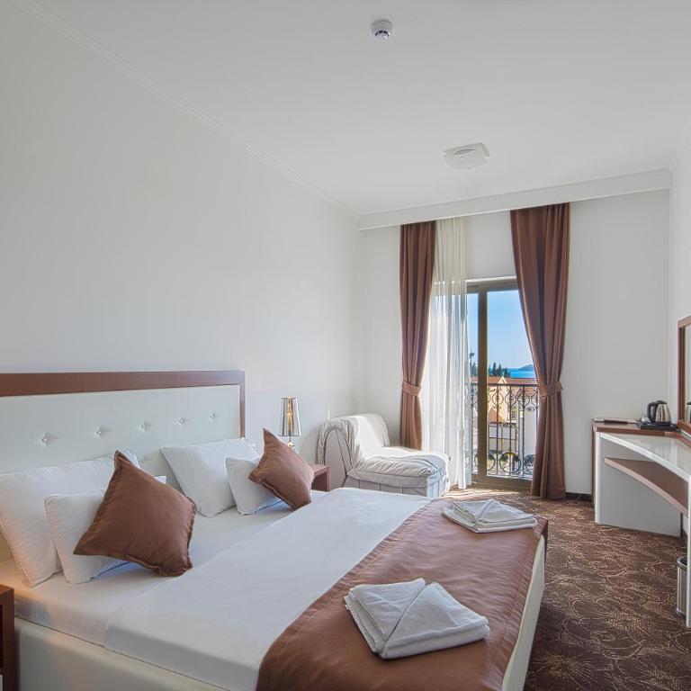 Hotel Pozzo - Dvokrevetna Soba sa Bračnim Krevetom i Pogledom na More - 2