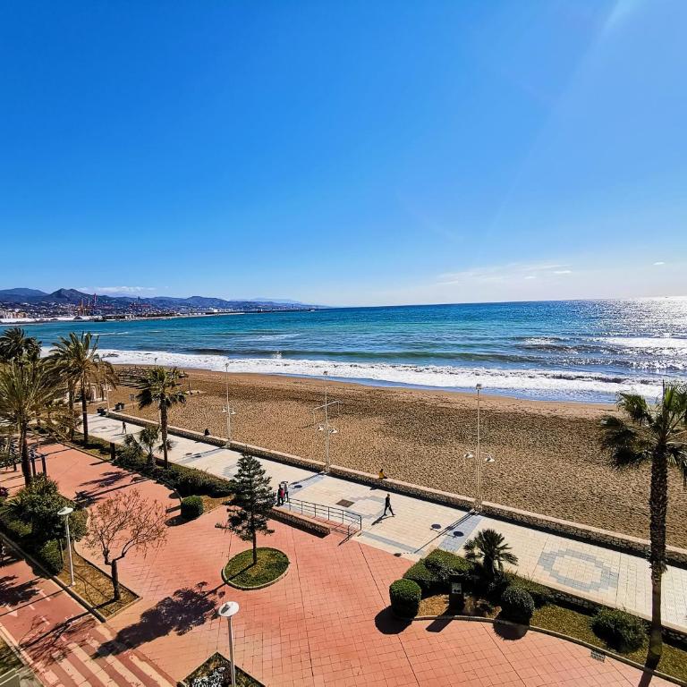 GENUAR APARTMENTS 3 Bedroom close to beach - Apartamento - 23