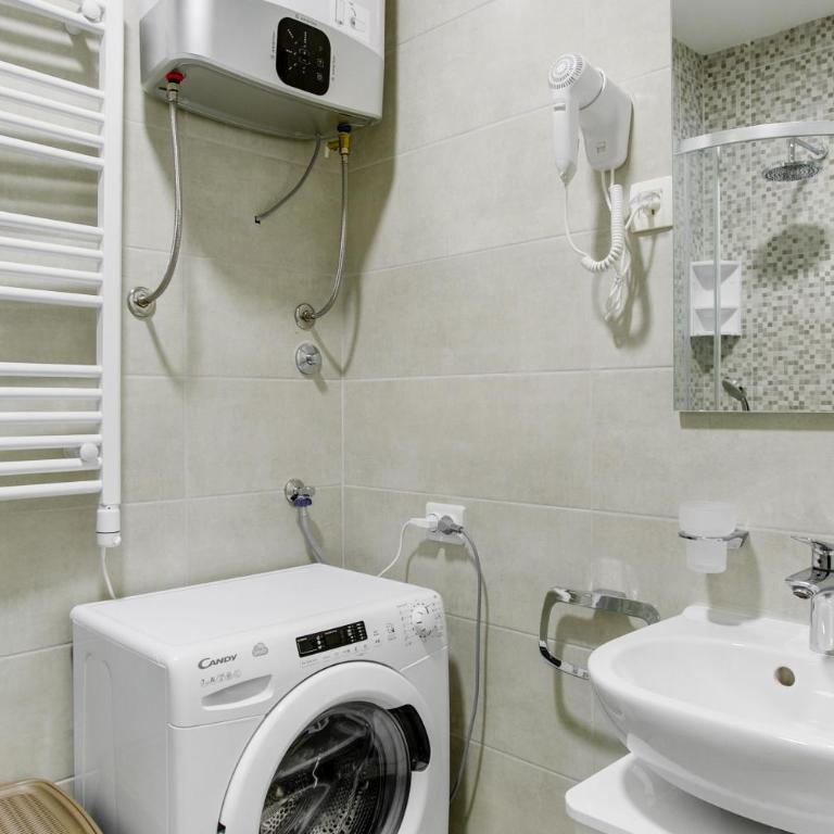 Apartments LORA 13.Jula, 15 - Apartman sa 1 Spavaćom Sobom - 24