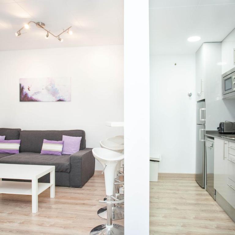 Sitges Center & Beach with Sea View - Apartamento de 1 dormitorio con vistas parciales al mar - 9