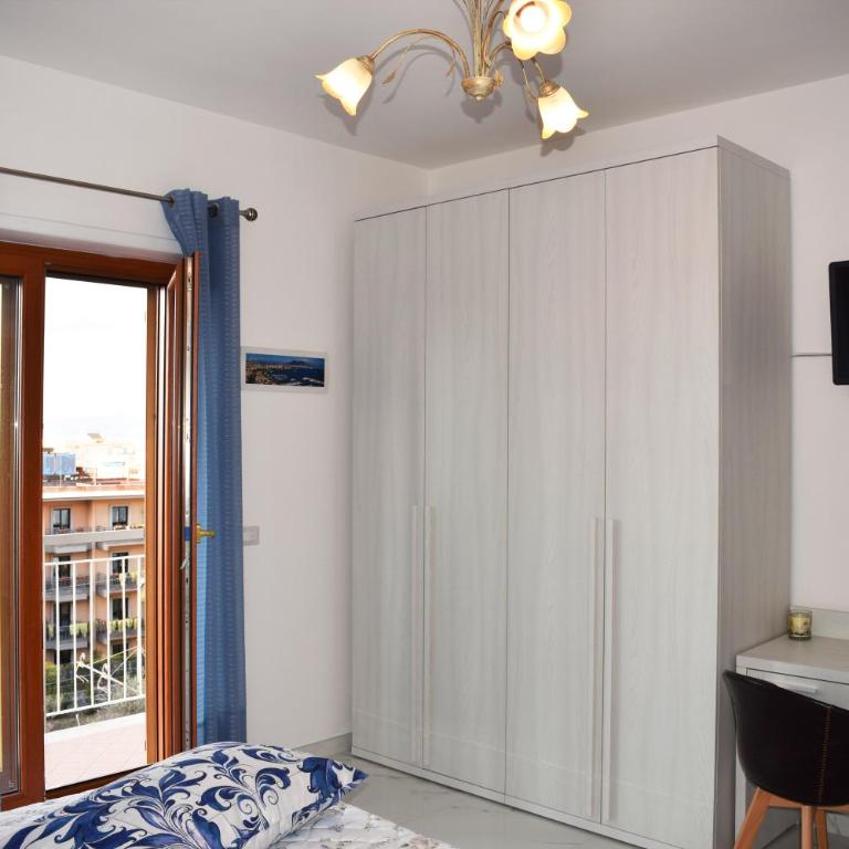 La Perla Bianca - Two-Bedroom Apartment - 9
