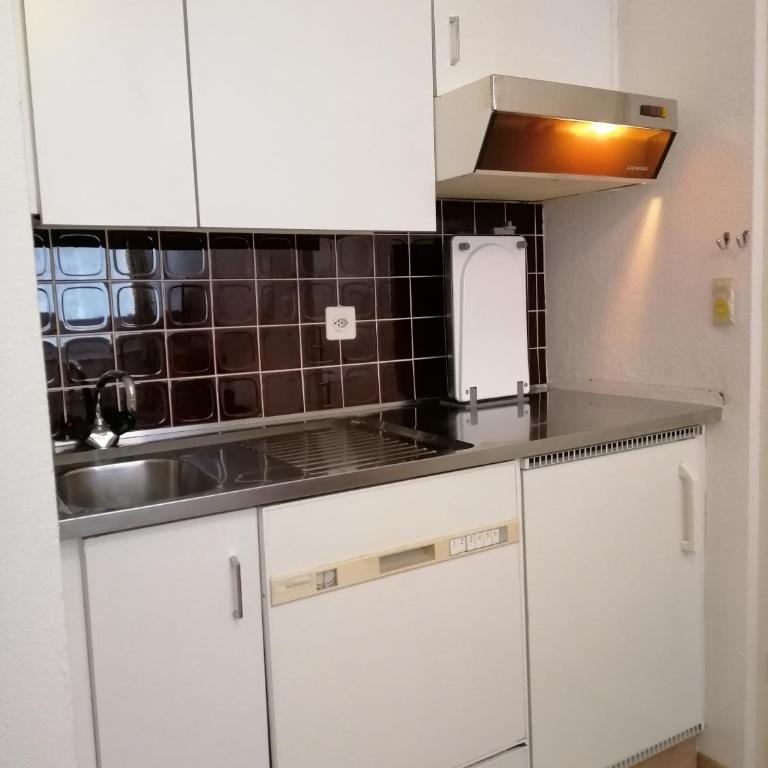 Studio Montana - Appartement 1 Chambre - 10