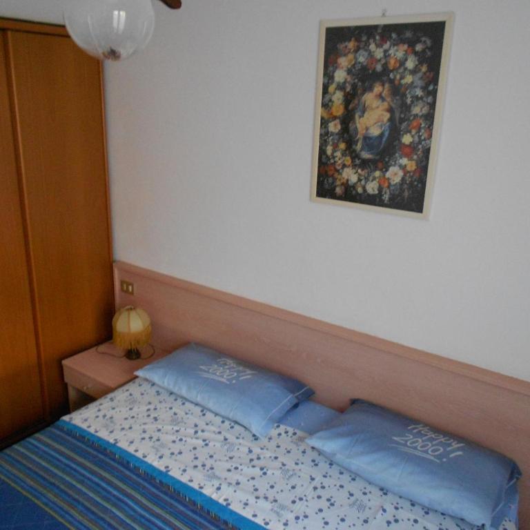Appartamenti Donini Marco - Three-Bedroom Apartment - 5
