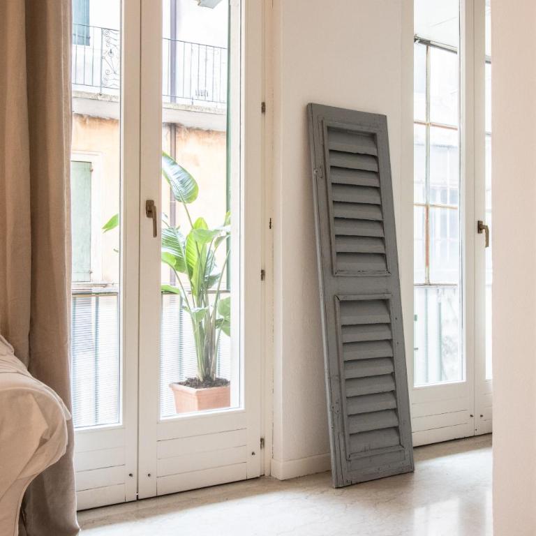 Noflik - Appartamento con 2 Camere da Letto - 1