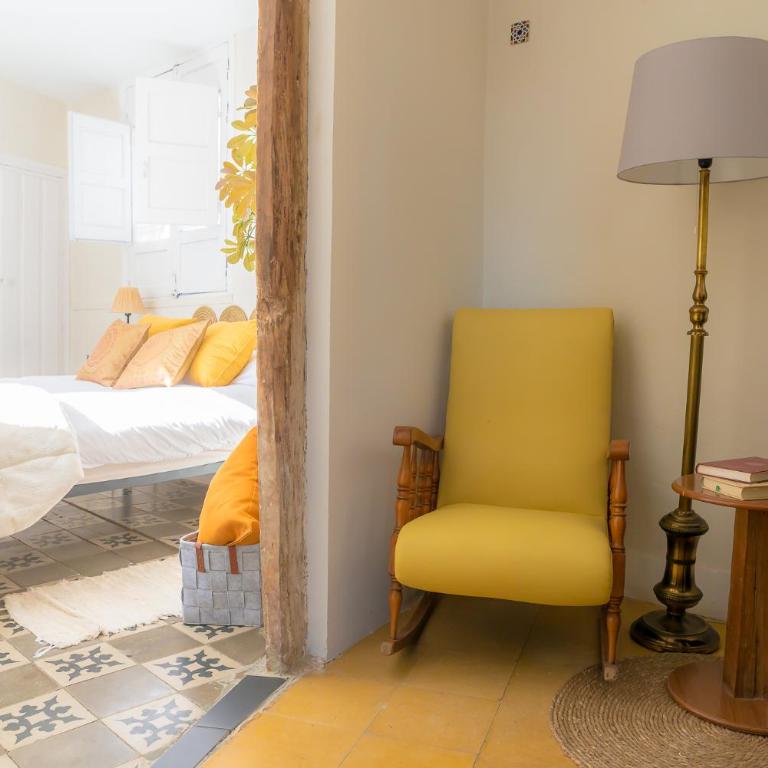 Bendita Casa - Four-Bedroom House - 17