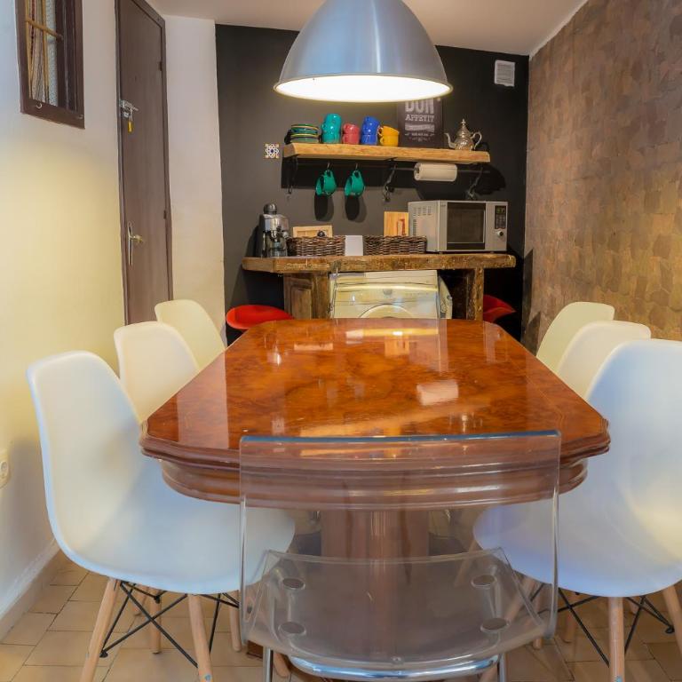 Bendita Casa - Four-Bedroom House - 28