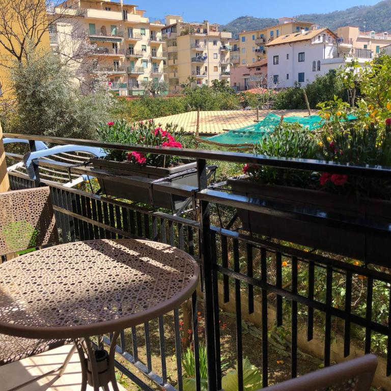 Appartamento Le Zagare - Appartamento con 2 Camere da Letto - 2