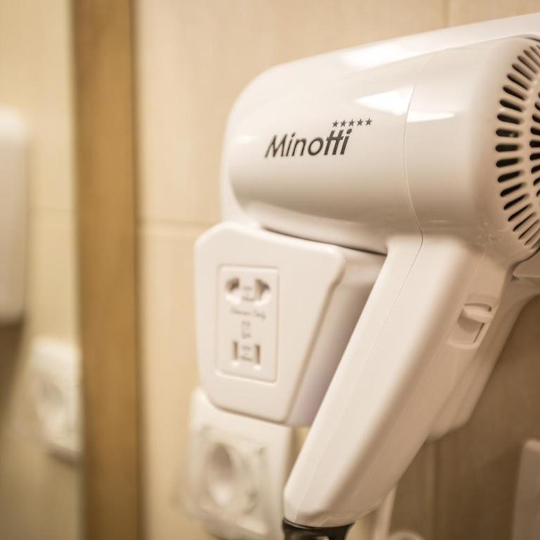 Hotel Mar Garni - Luksuzna Četvorokrevetna Soba - 3