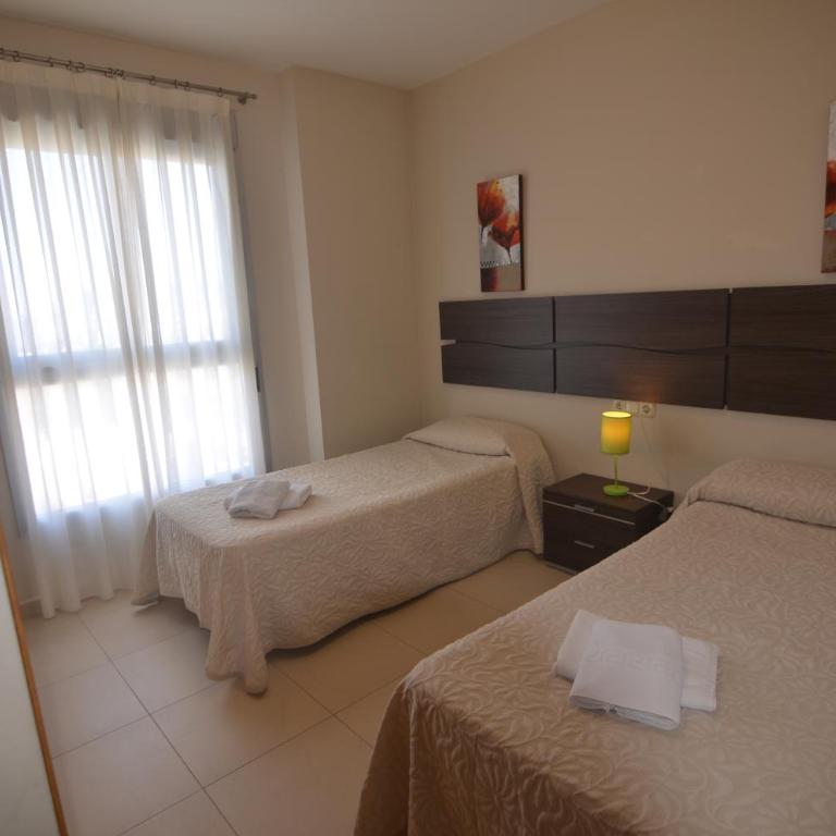 Apartamentos Entremares - Grupo Antonio Perles - Two-Bedroom Apartment with Sea View - 10