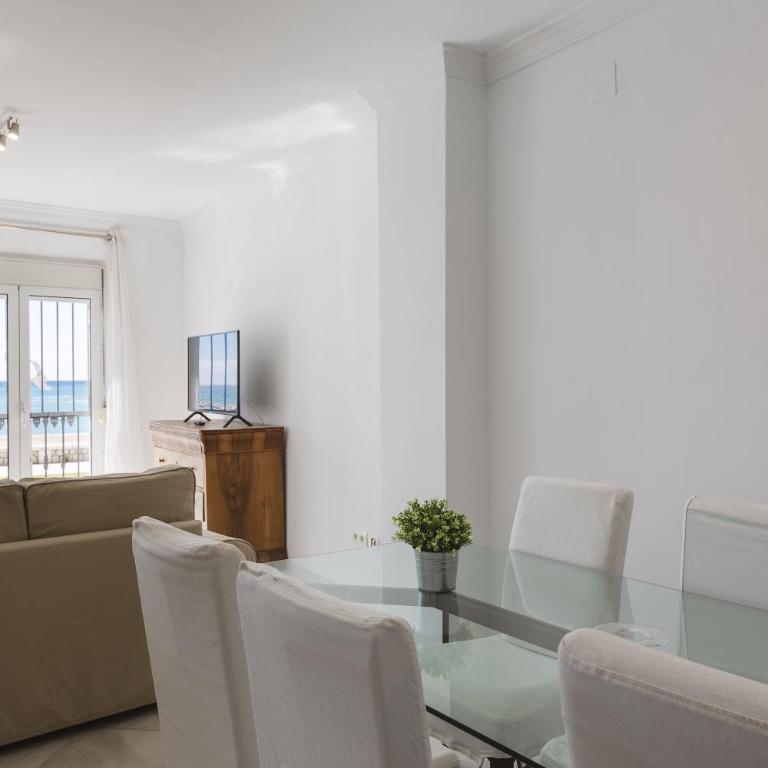 Apartamento con vistas al mar - Apartamento de 2 dormitorios - 17