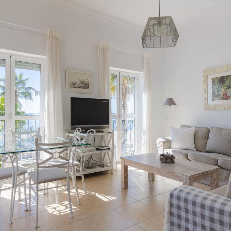 Apartamento con encanto en primera linea de playa - Apartamento - 6