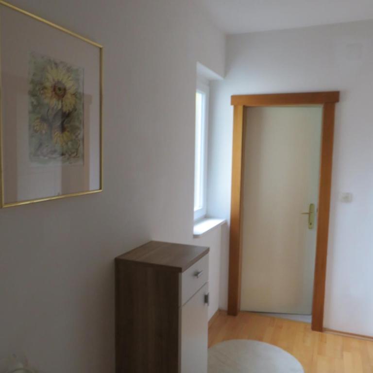 Sportpension Strobl - Apartment mit 1 Schlafzimmer - 6