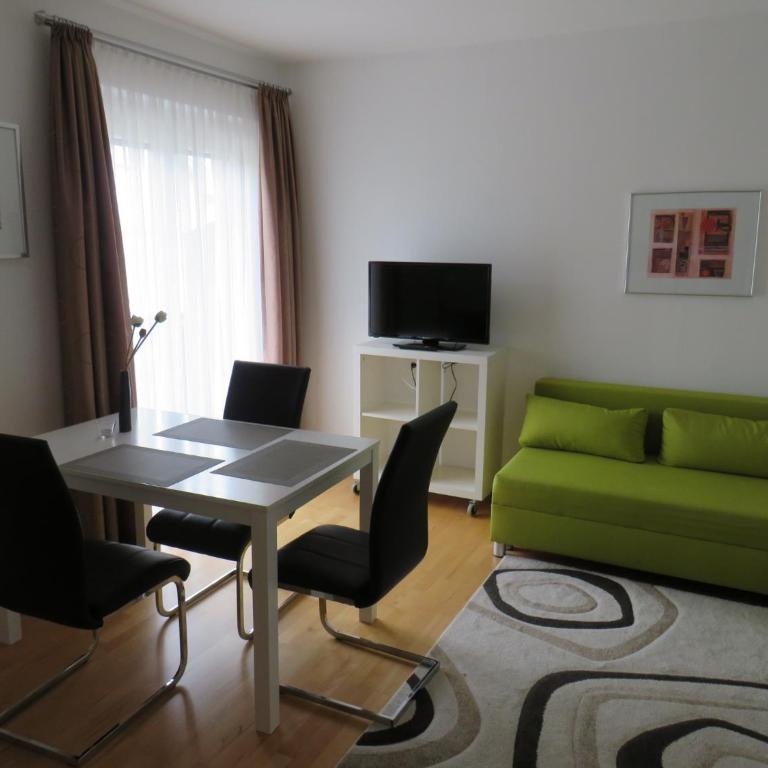 Sportpension Strobl - Apartment mit 1 Schlafzimmer - 1