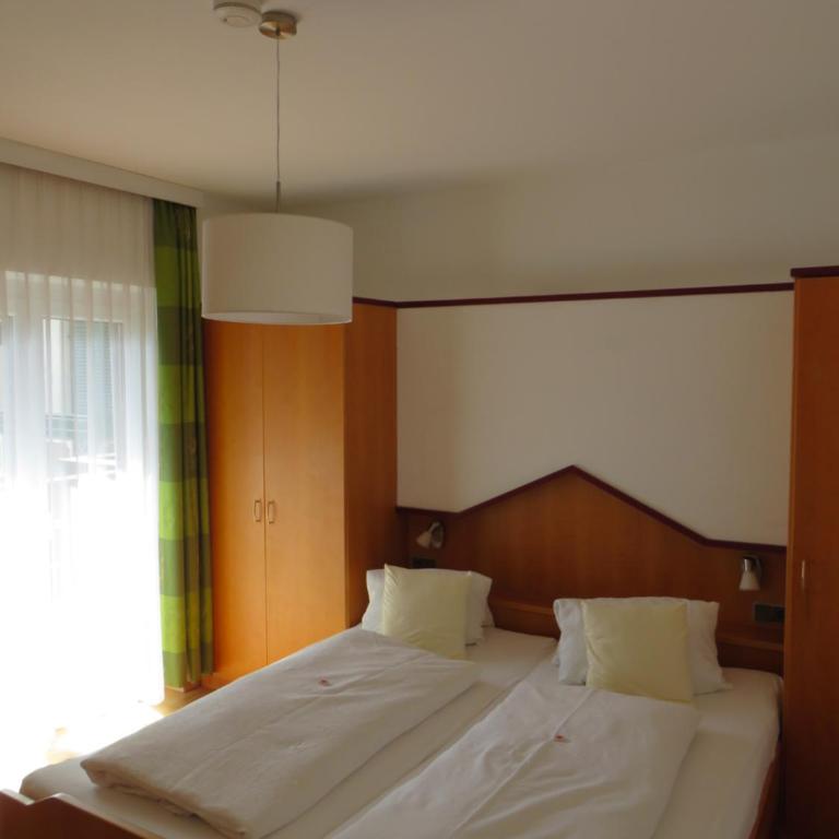 Sportpension Strobl - Apartment mit 1 Schlafzimmer - 11