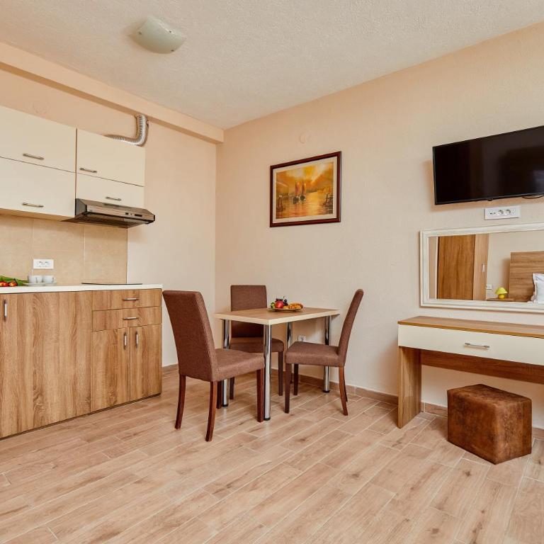 Apartments Barbara - Studio Apartment with Sea View - 19
