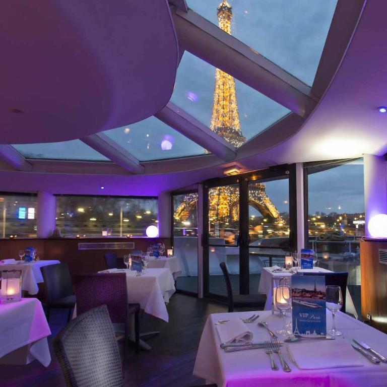 VIP Paris Yacht Hôtel & Spa - Chambre Double - Dîner et Croisière sur la Seine Inclus - 1