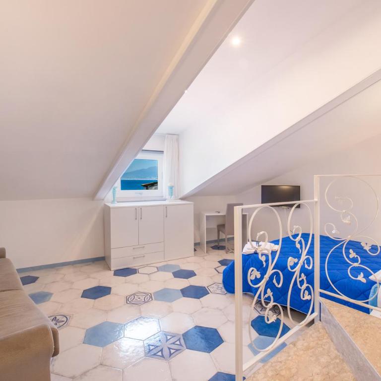 Caruso sea view - Quadruple Room with Sea View - 1