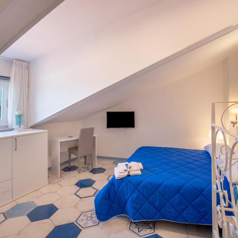 Caruso sea view - Quadruple Room with Sea View - 5